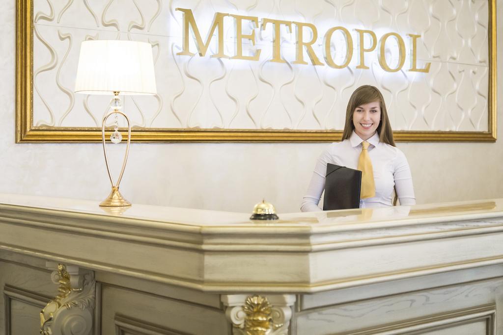 Metropol Hotel Mogilev Esterno foto